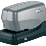 Rexel electrische nietmachine Stella 70, zilver/zwart