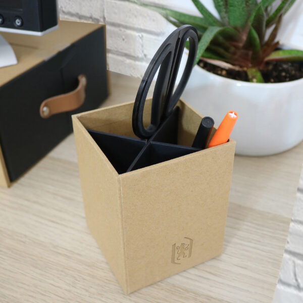 Oxford pennenkoker 'Savana', van karton, naturel