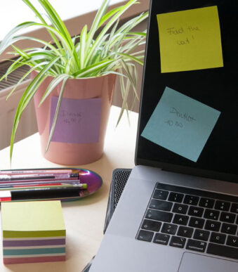 Kores Recycling zelfklevende memo-kubus 'Recycled Pastel Notes'