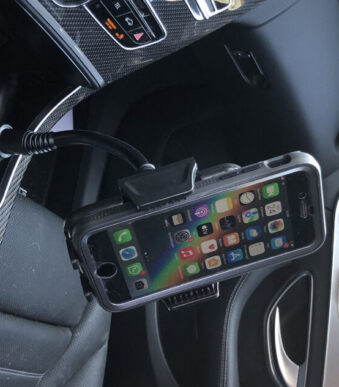 IWH smartphone houder voor in de bekerhouder in de auto