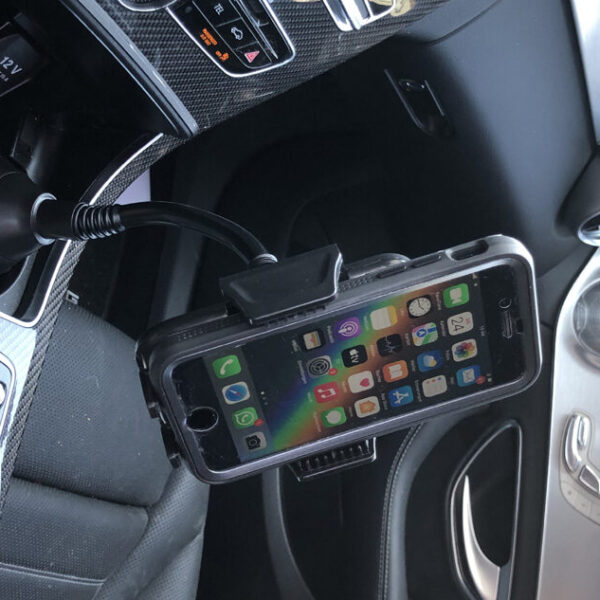 IWH smartphone houder voor in de bekerhouder in de auto