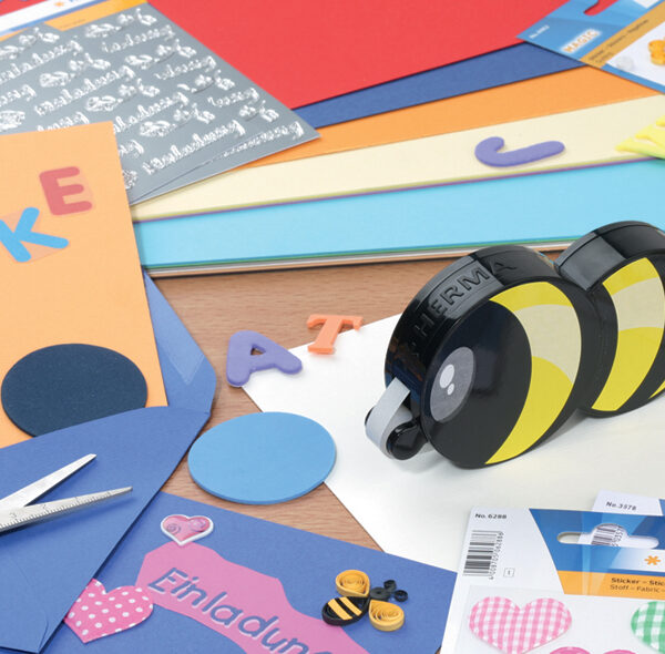 HERMA lijmroller ´Lijmbij´, bijenmotief, verwijderbaar, 9 mm x 15 m