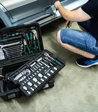 BRÜDER MANNESMANN gereedschapset, 122-delig, in trolley