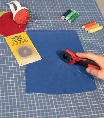 KLEIBER snijmat, DIN A2, opvouwbaar, blauw