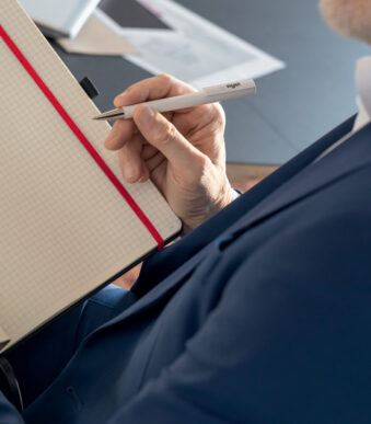 sigel notitieboek Conceptum, DIN A4, gelinieerd, zwart/rood