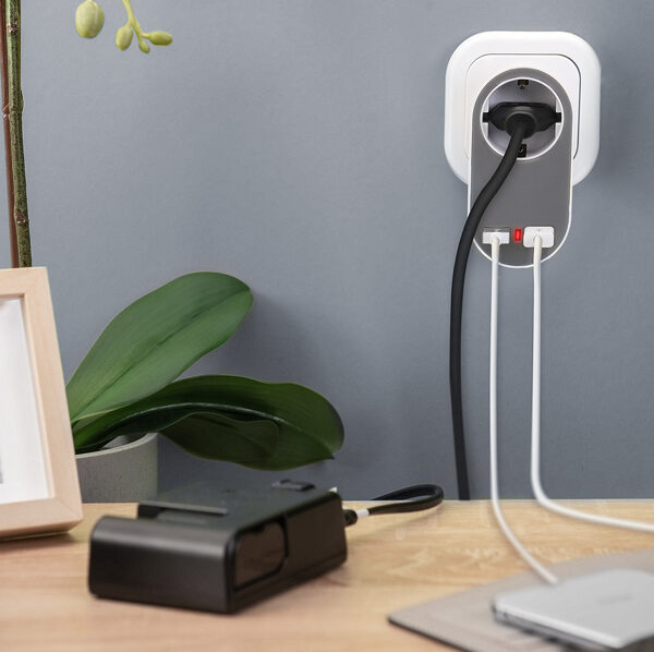 DIGITUS universele stopcontactadapter met 2 x USB-A