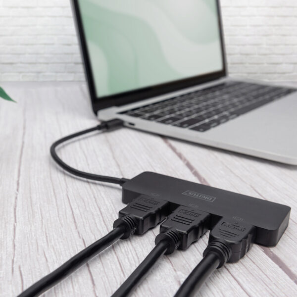 DIGITUS MST Video Hub, 3 poorts, USB-C - 3x HDMI, zwart