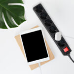 LogiLink stekkerdozenlijst, 6-voudig, met schakelaar, zwart