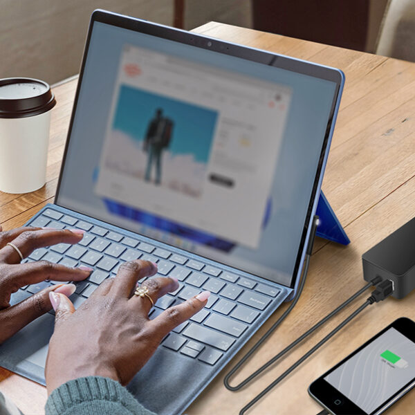 LogiLink netvoeding voor Surface Notebooks, 65 Watt, zwart