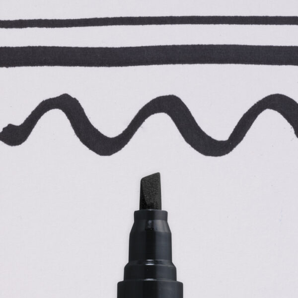 SAKURA permanentmarker Pen-touch 140, 4 mm, zwart