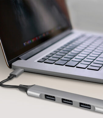 LogiLink USB 3.2 Gen 1 Slim Hub, 4-poorts, aluminium behuizing, grijs