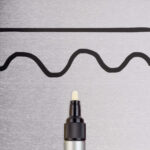 SAKURA permanentmarker Paint Marker halogeenarm, zwart