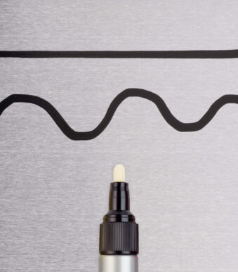 SAKURA permanentmarker Paint Marker halogeenarm, zwart