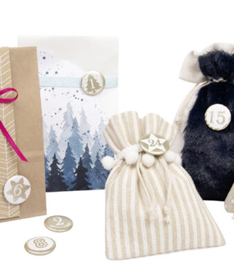 Parelmoeren spelden adventkalender met metalen cijfers 1 tot 24