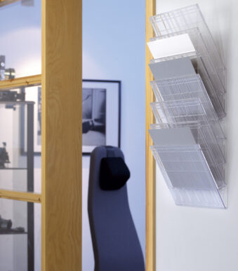 Duurzame wandbrochurehouder 'Flexidoos 6', A4, 6 vakken