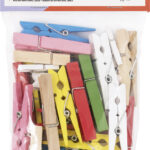 Houten klemmen, diverse maten en kleuren.