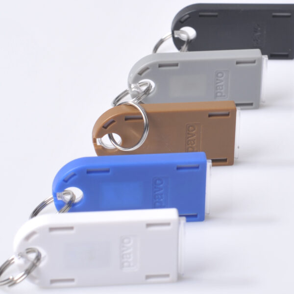 pavo sleutelhanger, magnetisch, kleuren assorti