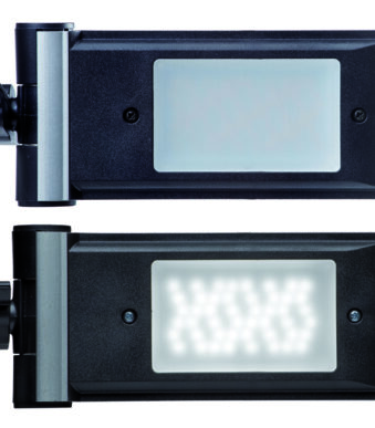 LED tafellamp MAULsolaris met voet, zilverkleurig.