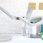 MAUL LED-loeplamp MAULmakro, met voet, wit