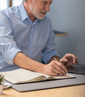 Kladblok Conceptum, formaat A5, geruit, roze