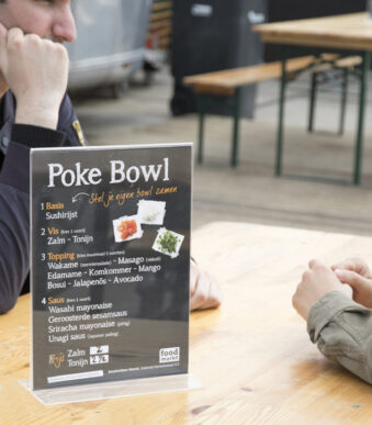 Securit tafeldisplay ACRYLIC, DIN A4 staand, recht