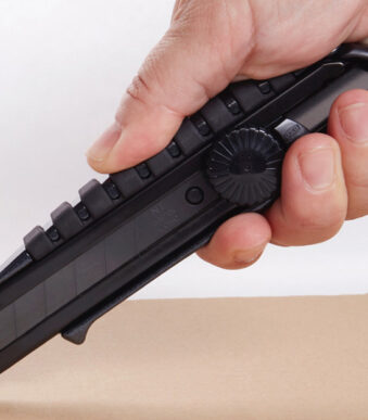 NT Cutter PMGL-EVO2, aluminium-behuizing, 18 mm, zwart