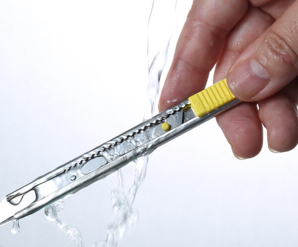 NT Cutter STL-ONE, aluminium-behuizing, 9 mm, zilver/geel