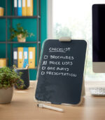 Grijze bureaulei van glas met memobord