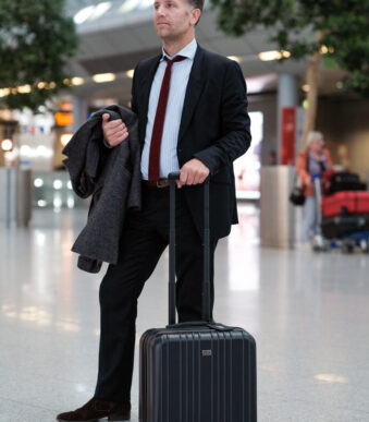 Tweeledige reis- en werktrolley, zwart