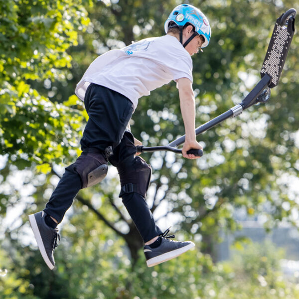 Stuntschrijfplank met trapremmen