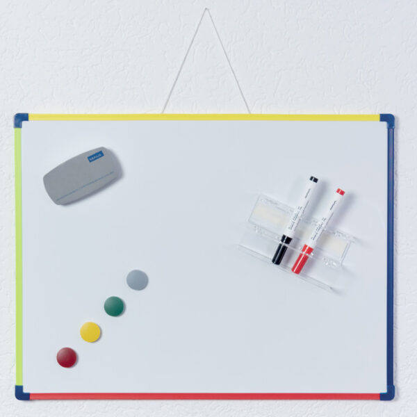 Witte wandbordlaktei, (B)280 x (H)400 mm