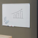 Wand whiteboard 900 x 600 mm, grijs