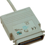 Vertaling van interfaceconverter RS232 naar Centronics, geïsoleerd 5 kV.