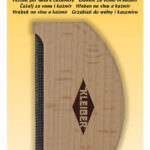 Houten wol- en kameelharen kam.