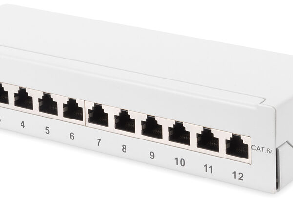 Burenbordpaneel voor bureau Categorie 6A, Klasse EA, 12 RJ45-aansluitingen