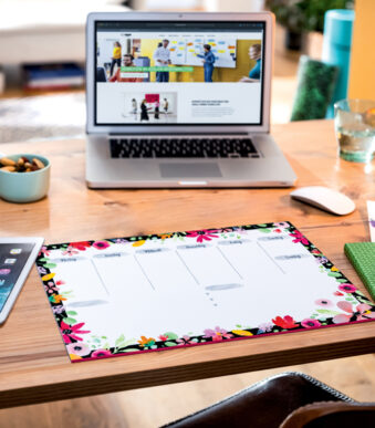 Papieren schrijfonderlegger Jolie 'Flower Love', A3