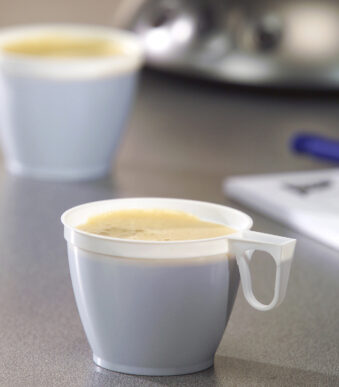 Kunststof koffiebekers, 180 ml, wit, 60 stuks