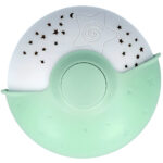 Eerste hulp slechts nachtlampje met slaapliedjes en kleurprojectie.