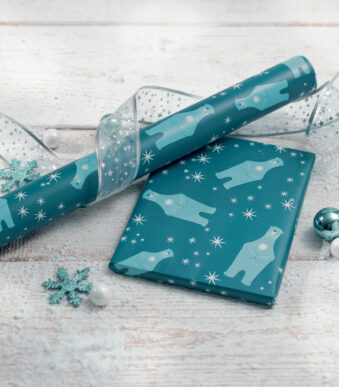 Kerstcadeaupapier 'Ijsbeer met...' rol