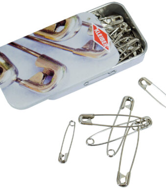 Veiligheidsspelden in metalen blik, zilverkleurig.