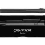 CARAN D'ACHE Vulpotlood Fixpencil BLACK CODE, zwart