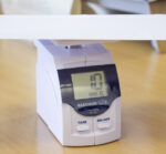 RAADHUIS Digitale brievenweegschaal, weegvermogen 500 g, wit/blauw