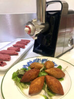 Little Balance vleesmolen Easy Burger Inox