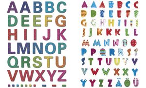 Herma Letteraanduiding met Reliëf, A-Z, Stenen Stijl Herma Letteraanduiding met Reliëf, A-Z, Stenen Stijl