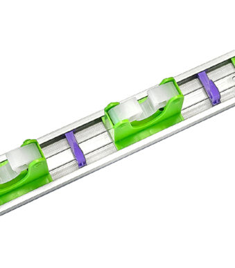 Perfecte bezemhouder van aluminium.