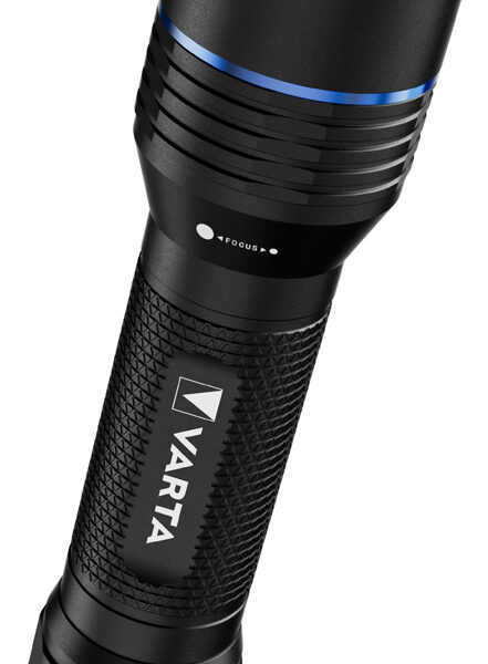 VARTA Premium zaklamp Night Cutter Pro F30R, zwart
