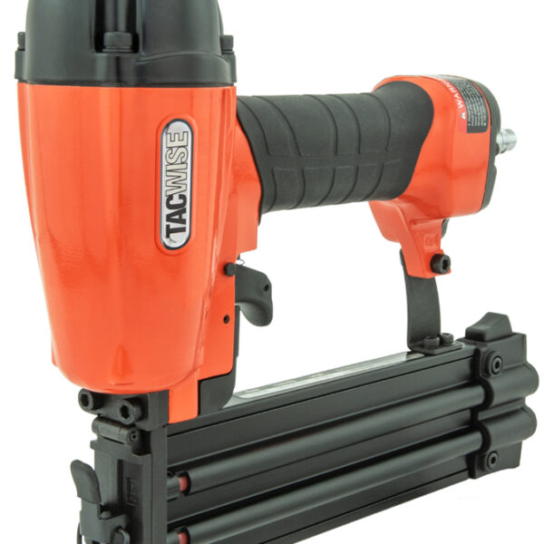 TACWISE pneumatische spijkerpistool, oranje