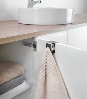 Metaltex handdoekhouder voor kastdeur, vierkant, zilver/grijs