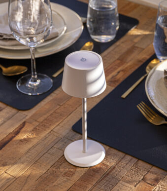 Securit Monte Carlo oplaadbare LED tafellamp wit