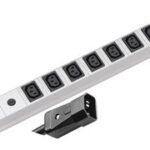 BACHMANN 19 inch stekkerbalk 8-voudig voor koude apparaten